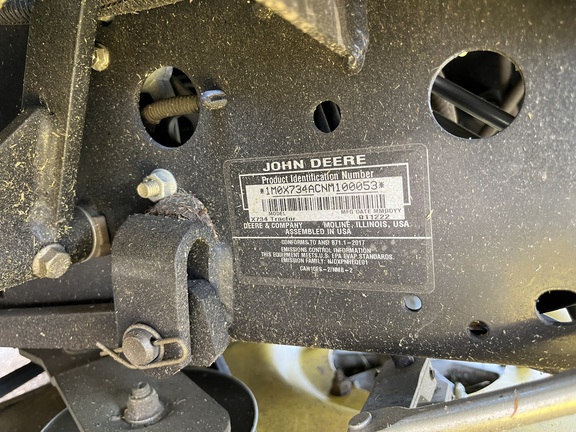 2022 John Deere X734 - Photo25
