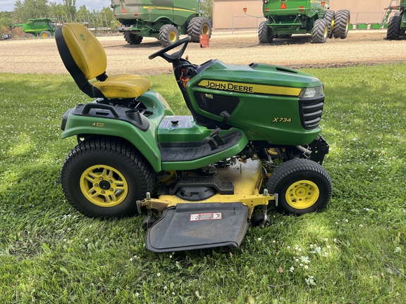 2022 John Deere X734 - Photo4