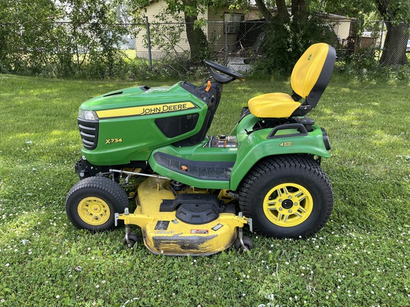 2022 John Deere X734 - Photo8