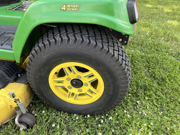 2022 John Deere X734 - Photo15