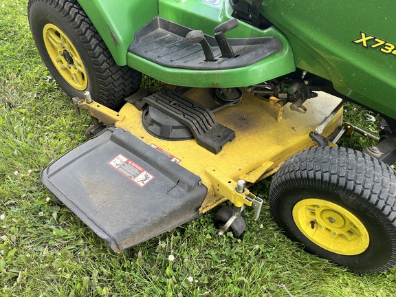 2022 John Deere X734 - Photo23