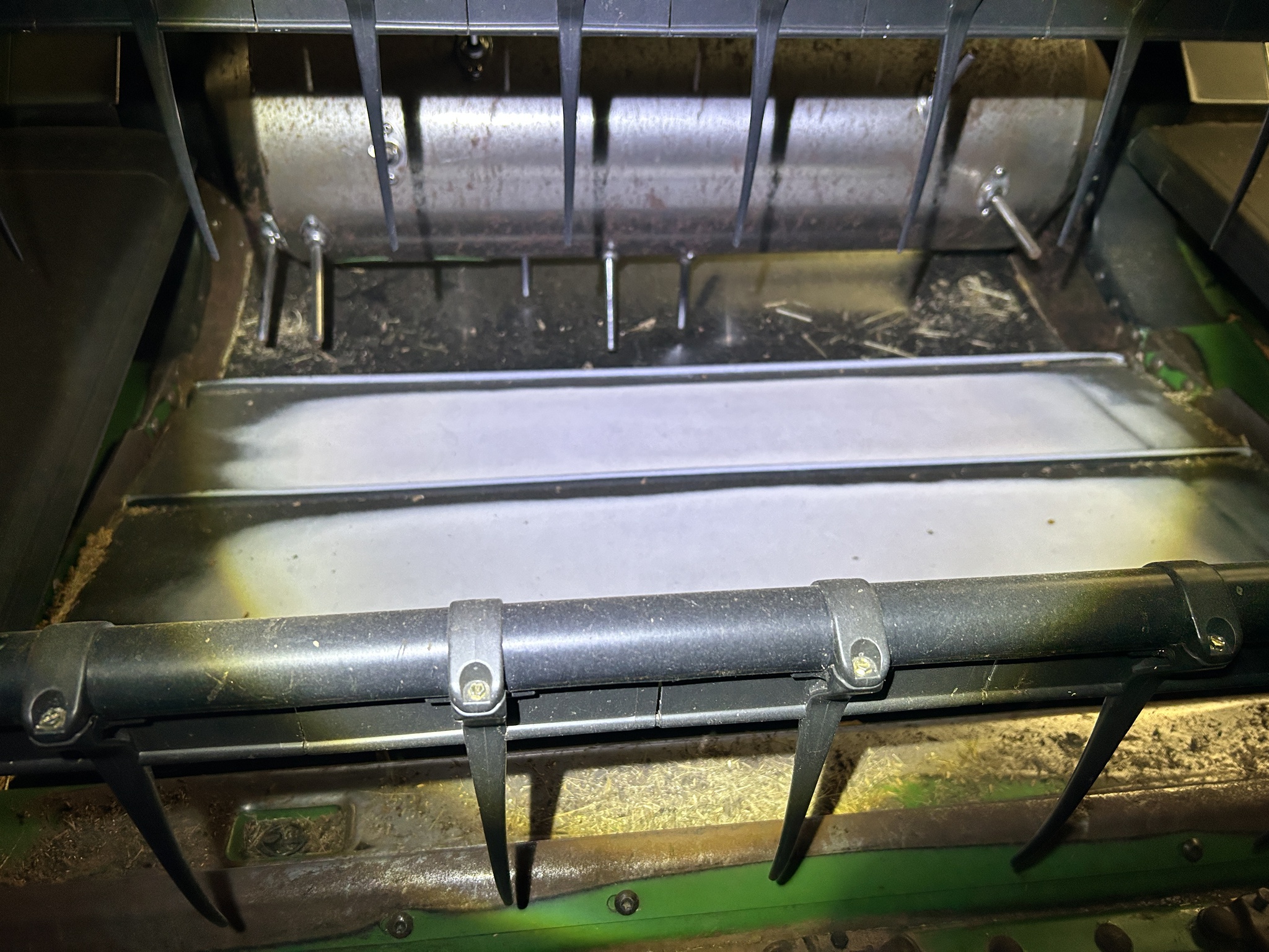 2013 John Deere 635D Image 20