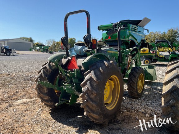Photo of 2024 John Deere 5060E