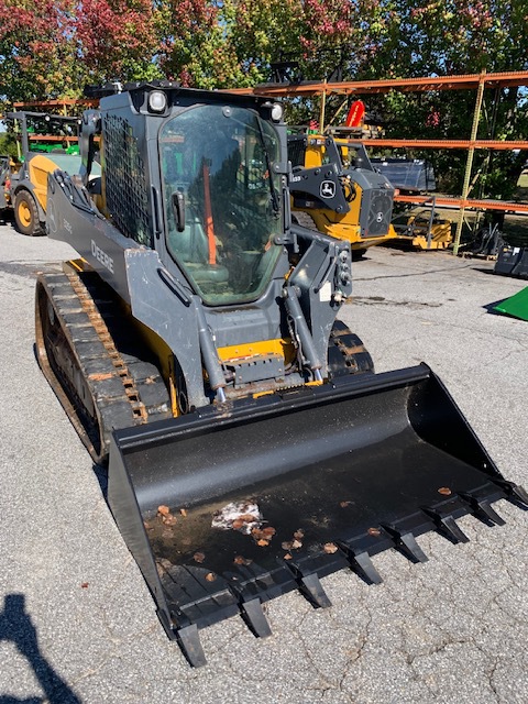 2022 John Deere 325G Image 4