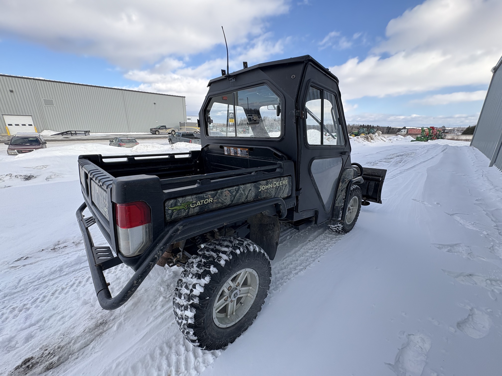 2012 John Deere XUV 825i Image 13