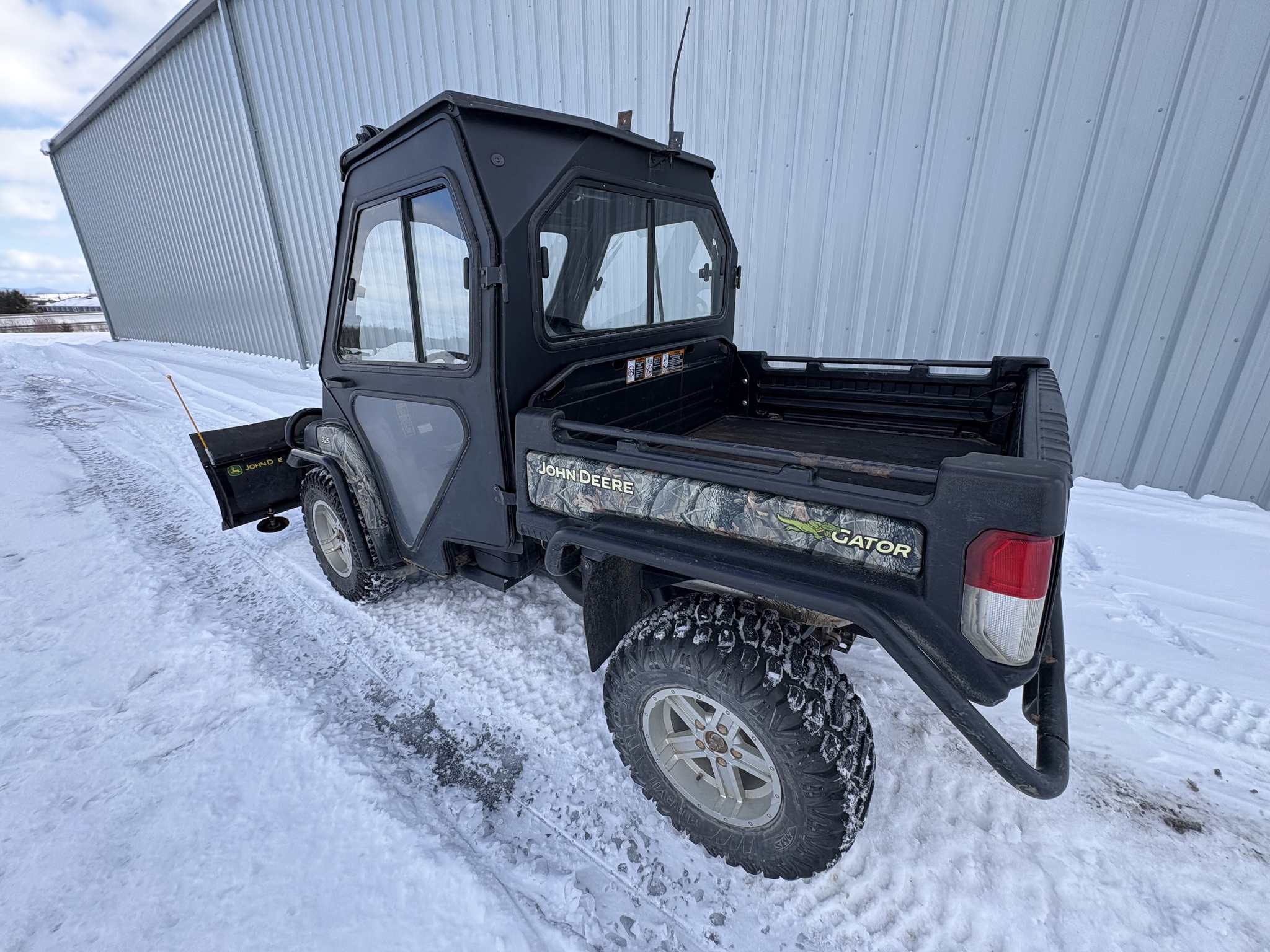 2012 John Deere XUV 825i Image 15