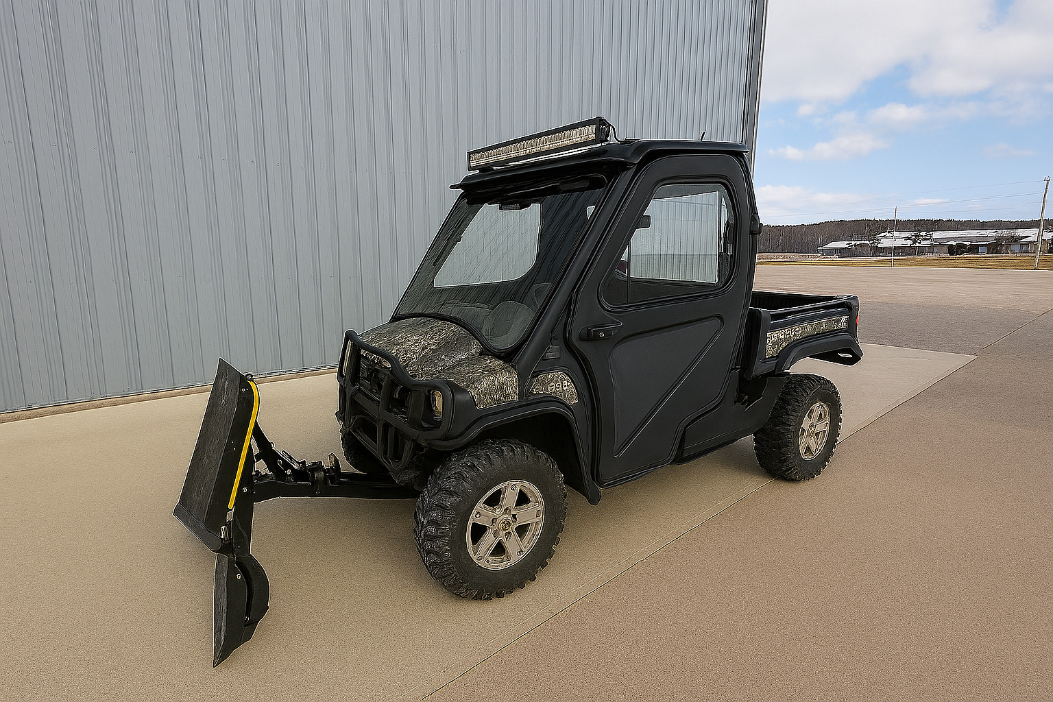 2012 John Deere XUV 825I CAMO Image 1