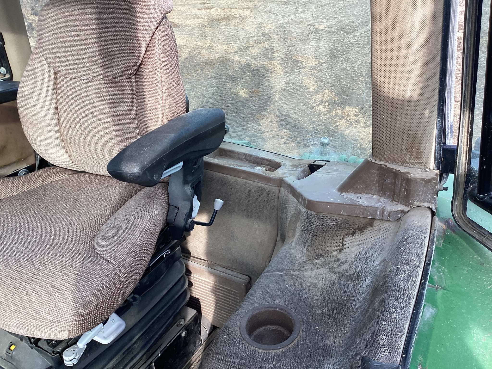 1997 John Deere 8300 Image 21