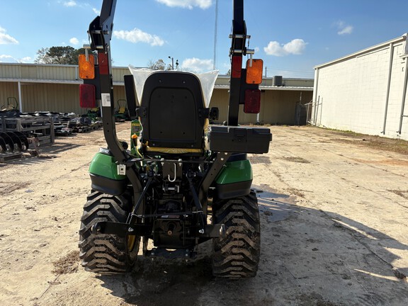 2024 John Deere 1025R Photo 5