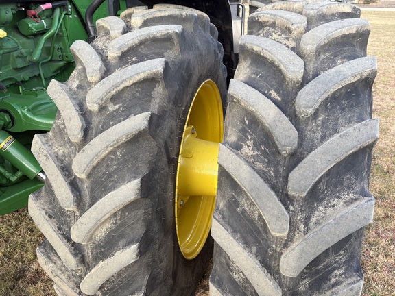 2025 John Deere 8R 410 - Photo7