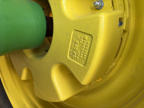 2025 John Deere 8R 410 - Photo11