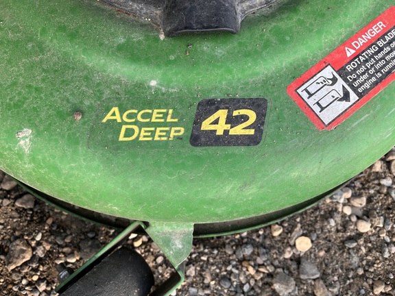 2022 John Deere X370 - Photo20