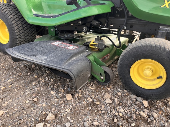 2022 John Deere X370 - Photo22