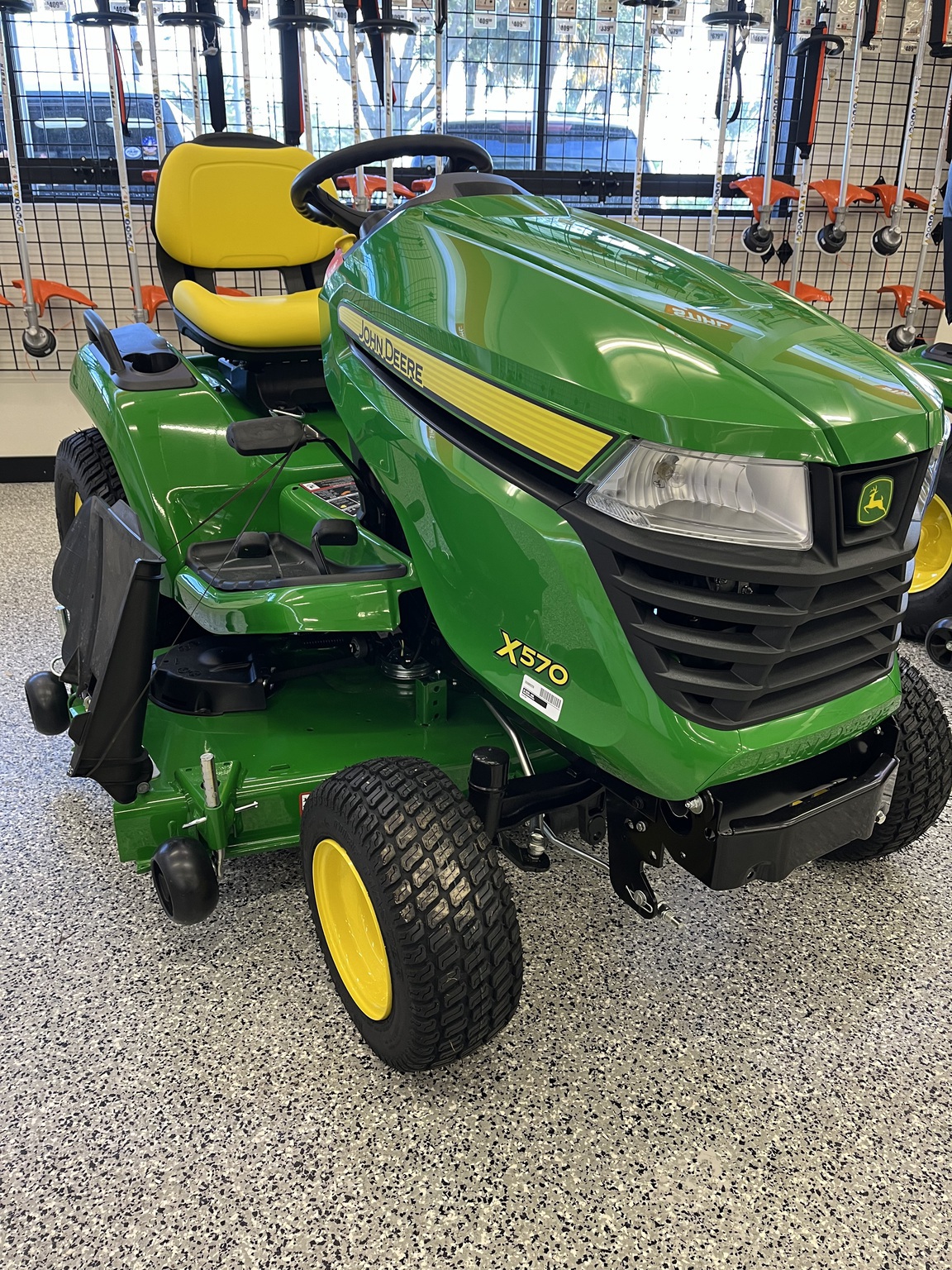John Deere X570 Image 1