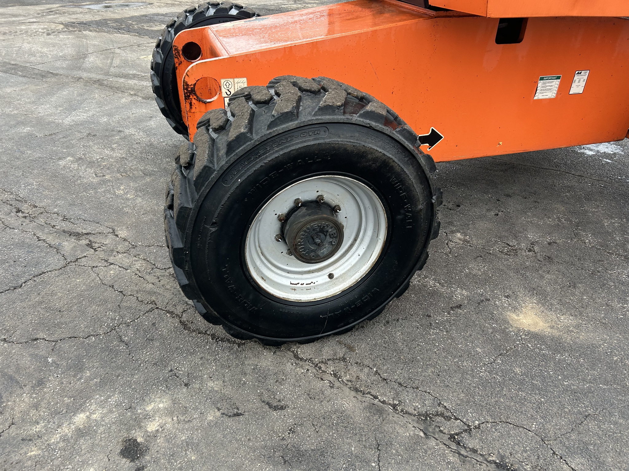 2015 JLG 660SJ Image 5