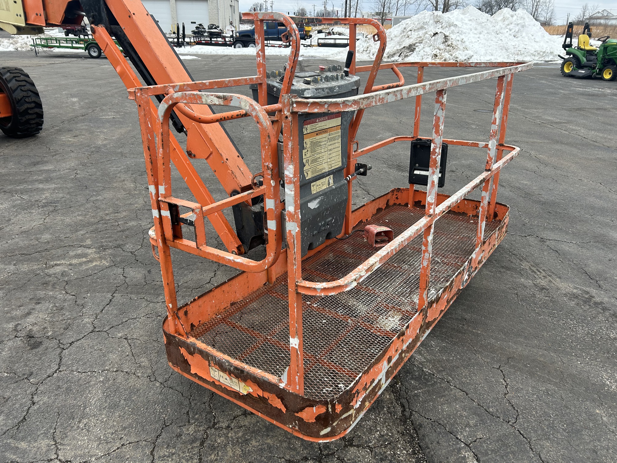 2015 JLG 660SJ Image 9