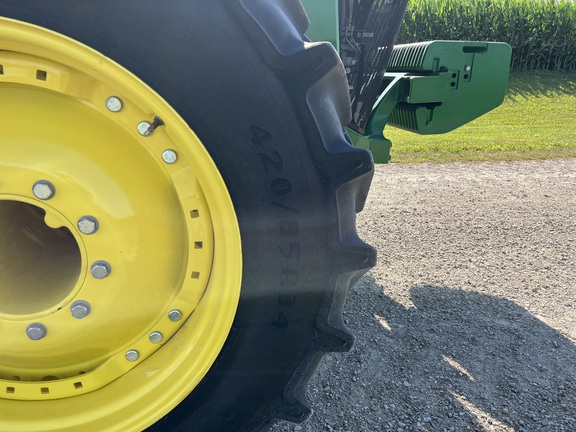 2025 John Deere 8R 410 - Photo13