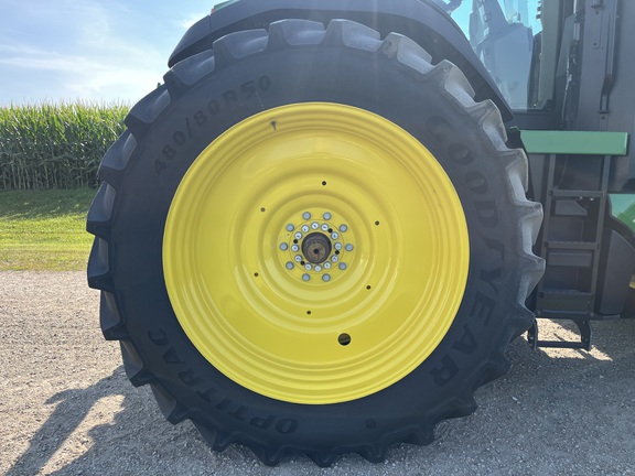 2025 John Deere 8R 410 - Photo15