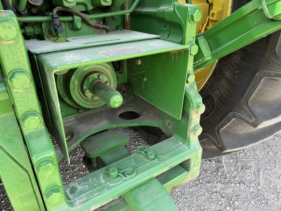 2025 John Deere 8R 410 - Photo30