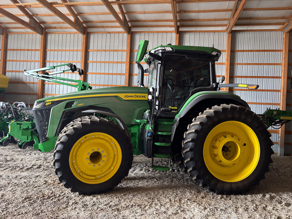 2022 John-Deere 8R 280