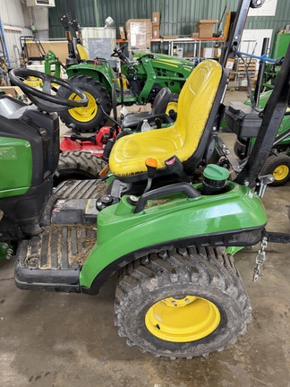 2023 John Deere 1023E