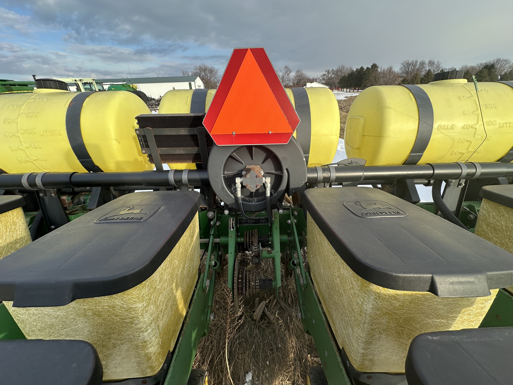 John Deere 7200 Image 7