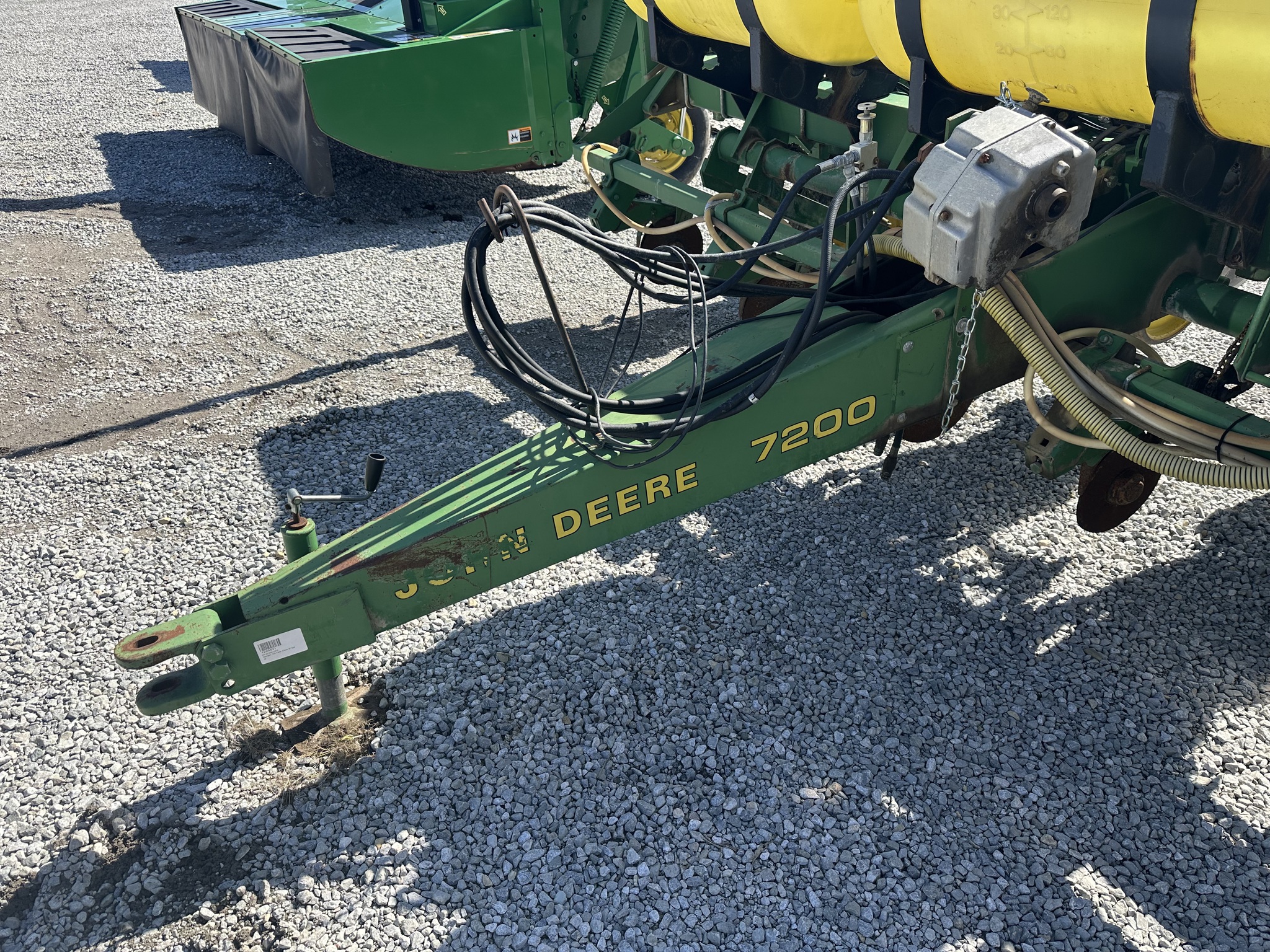 John Deere 7200 Image 10