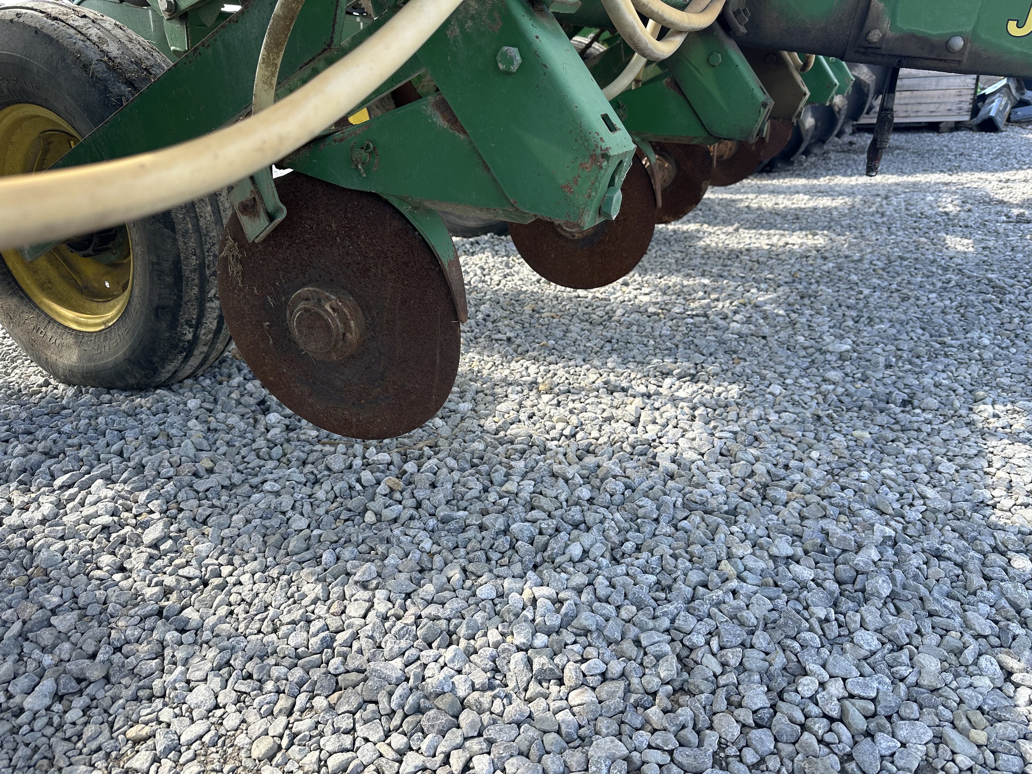 John Deere 7200 Image 18