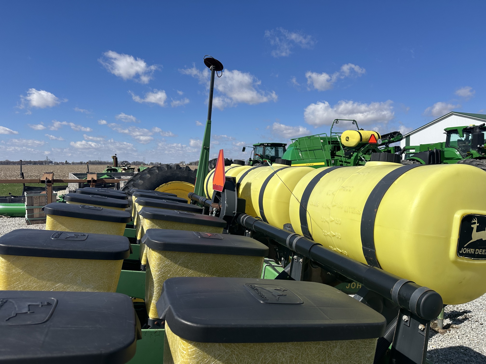 John Deere 7200 Image 21