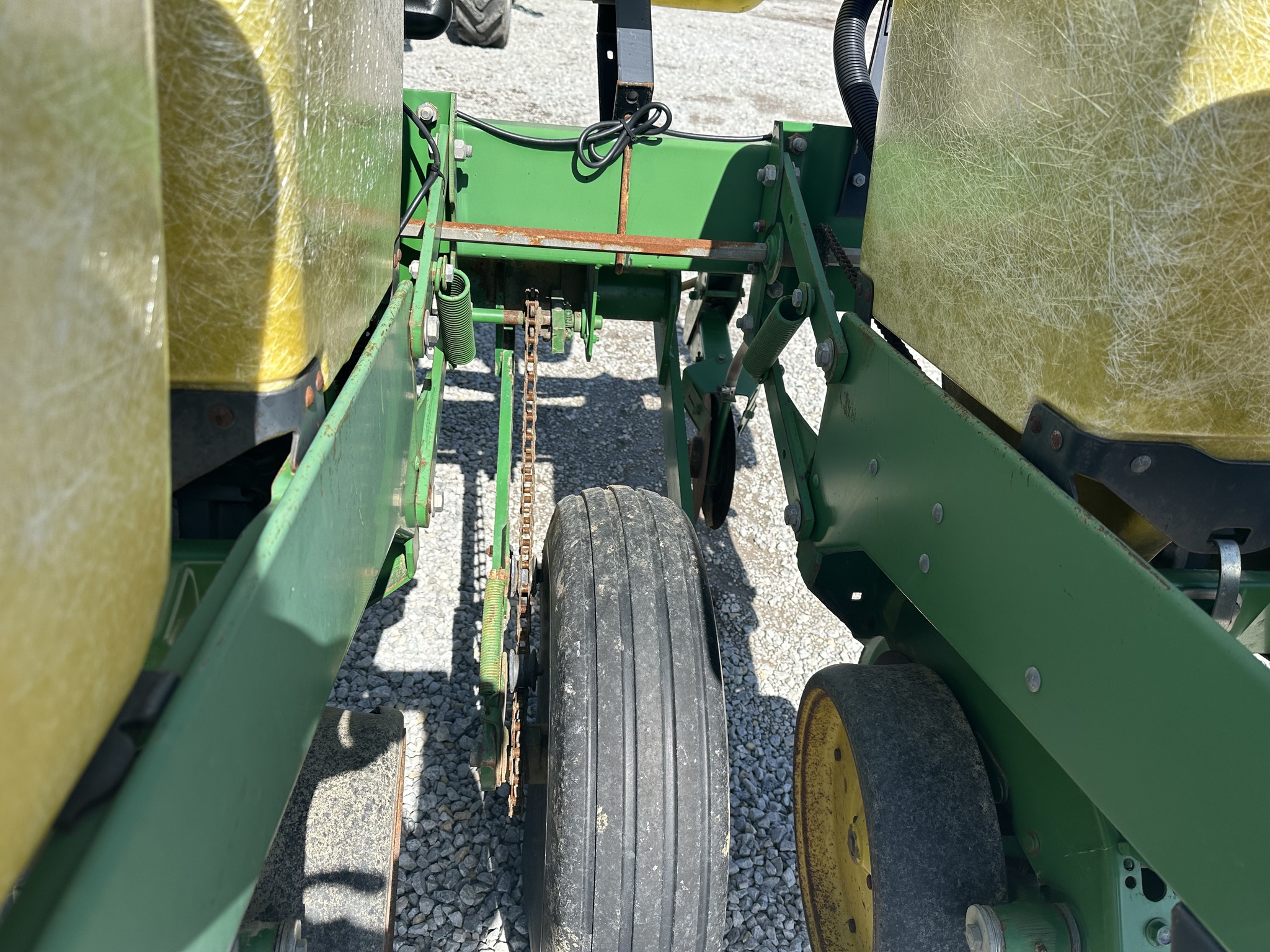 John Deere 7200 Image 23