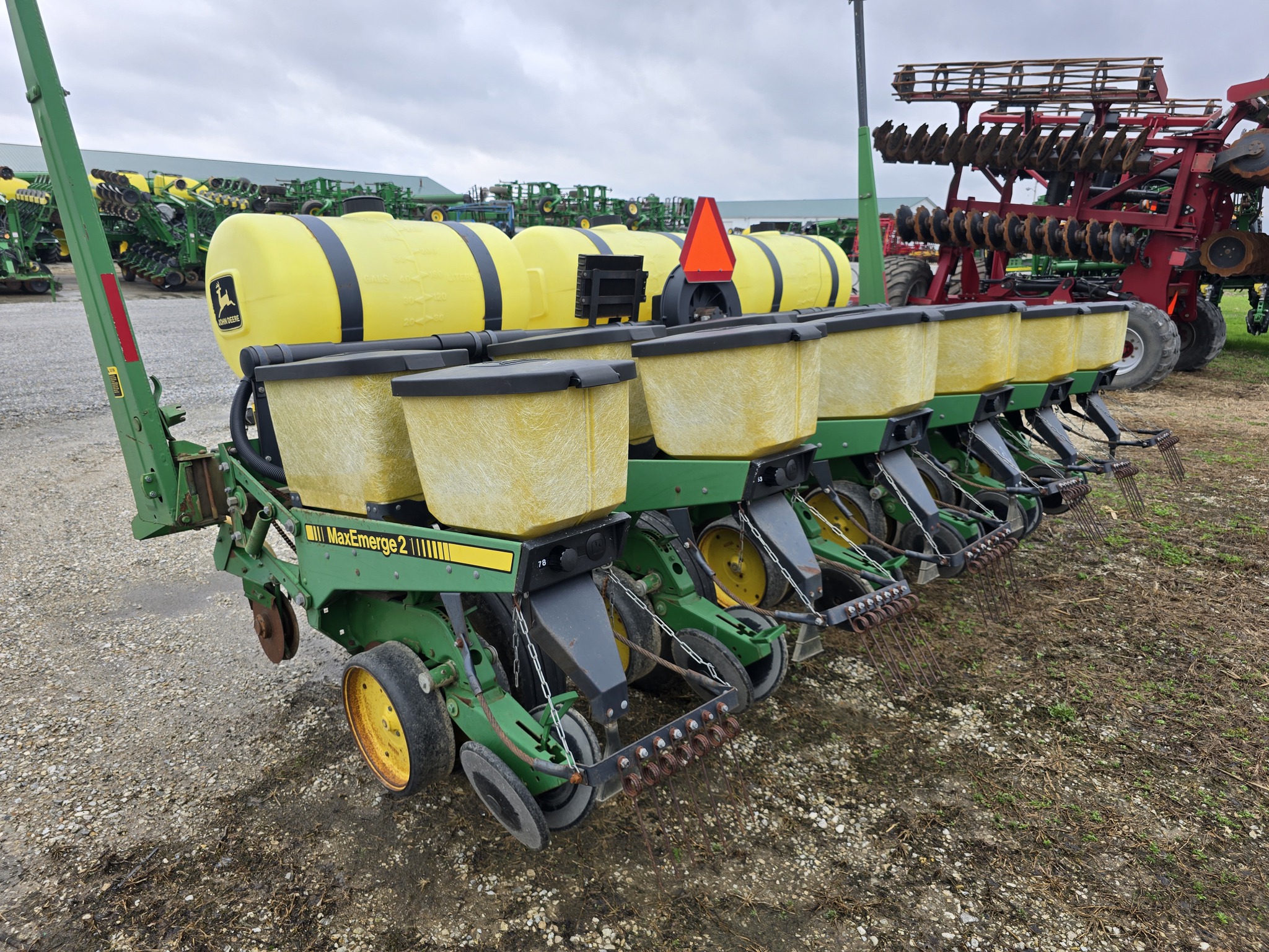 John Deere 7200 Image 7