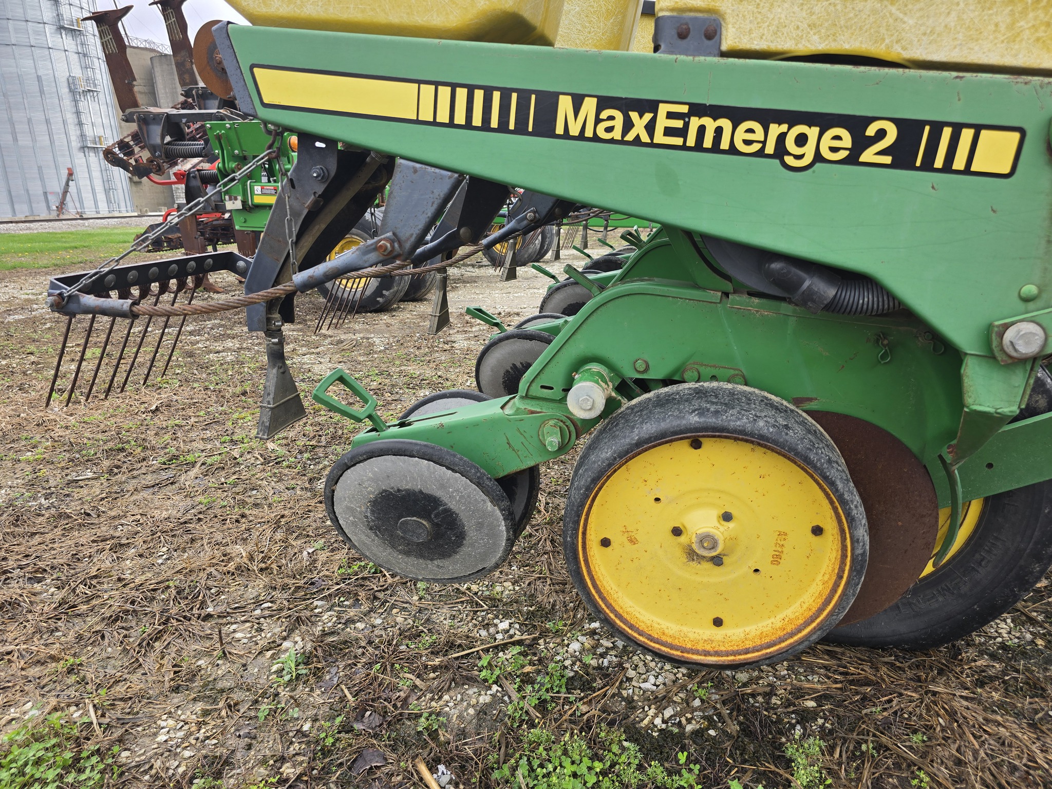 John Deere 7200 Image 16