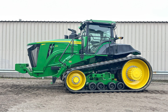 2022 John-Deere 9RT 570