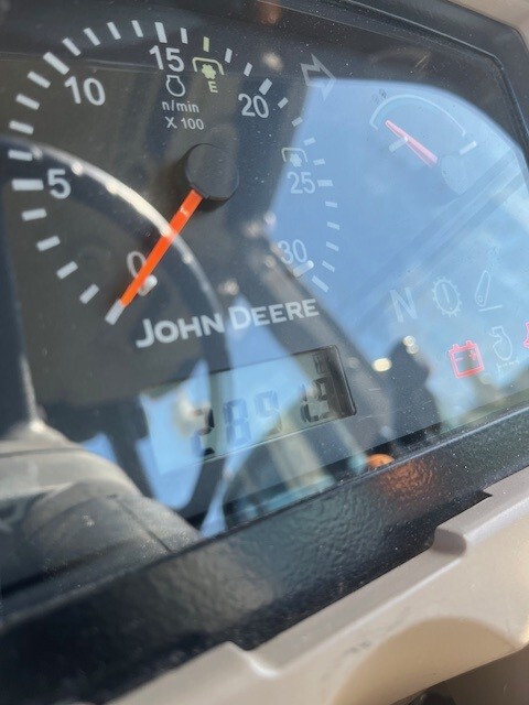 2012 John Deere 5083E Image 10