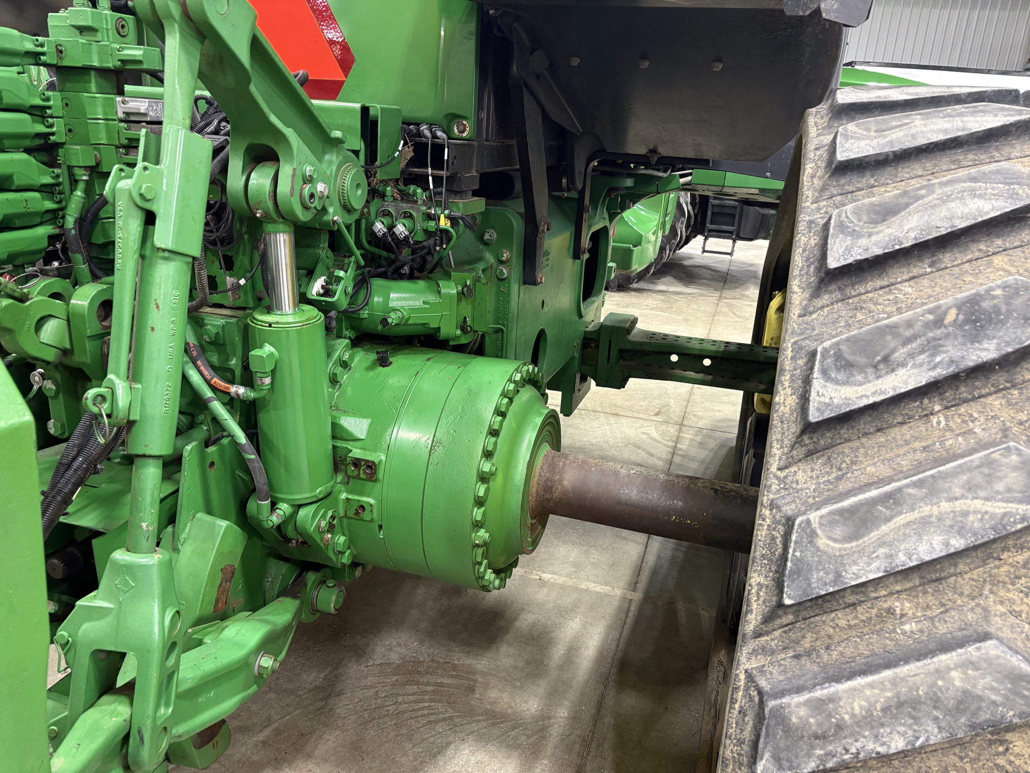 2014 John Deere 8370RT Image 16