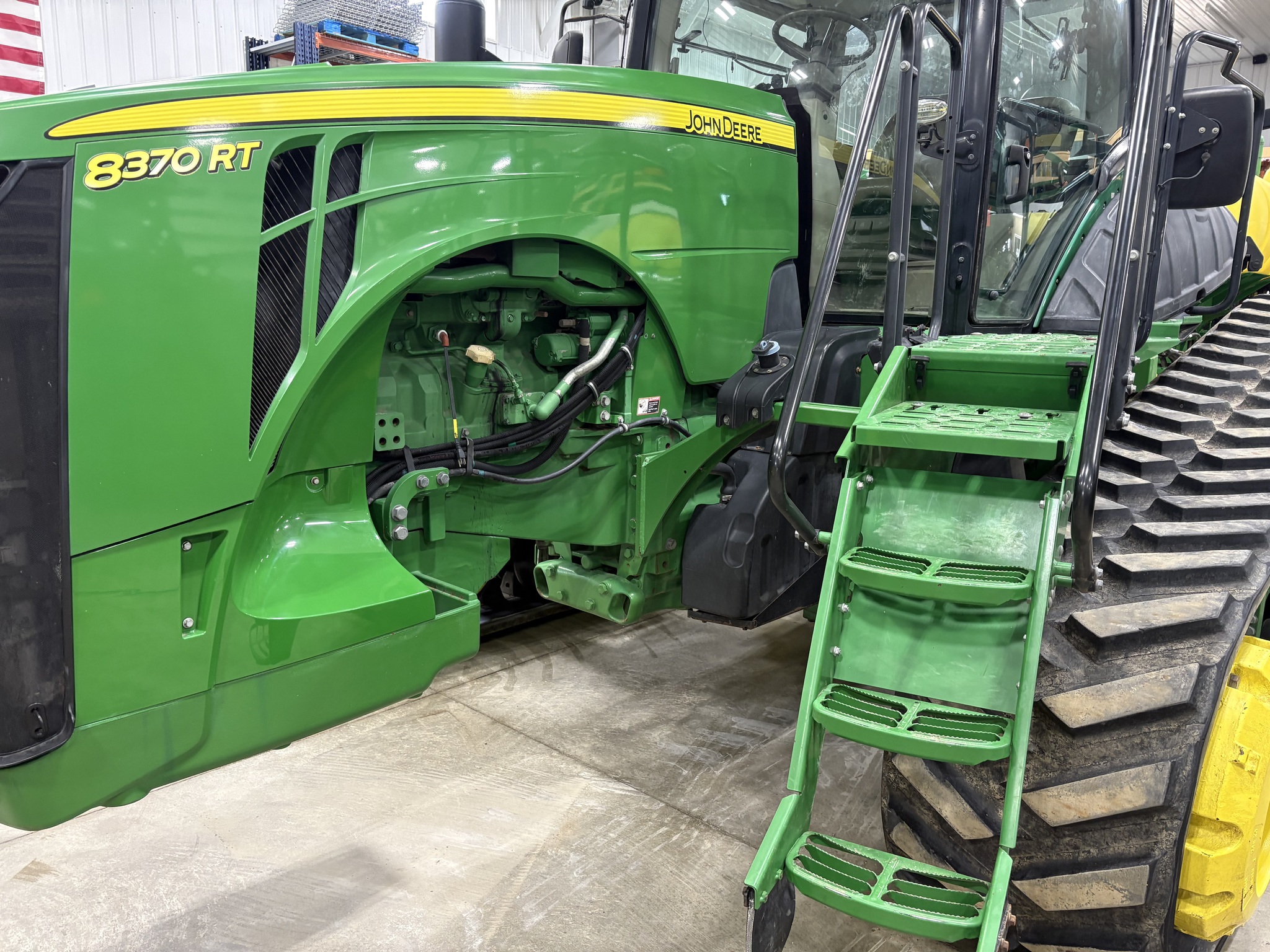 2014 John Deere 8370RT Image 18