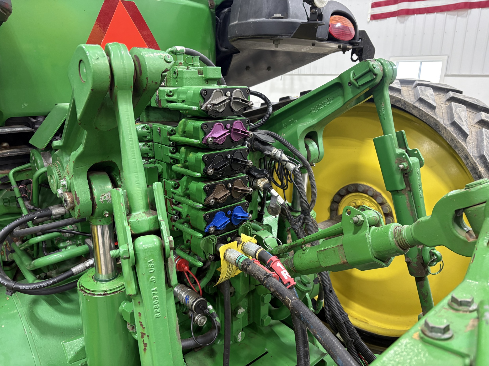 2014 John Deere 8370RT Image 32