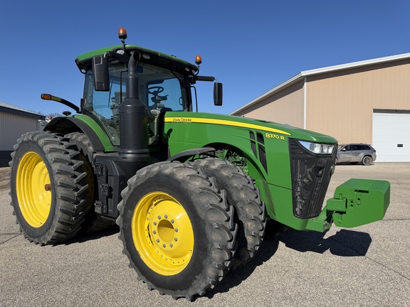  John Deere 8370R