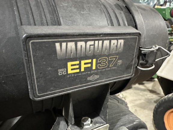 2023 Scag SVRII-61V-37BV-EFI - Photo10