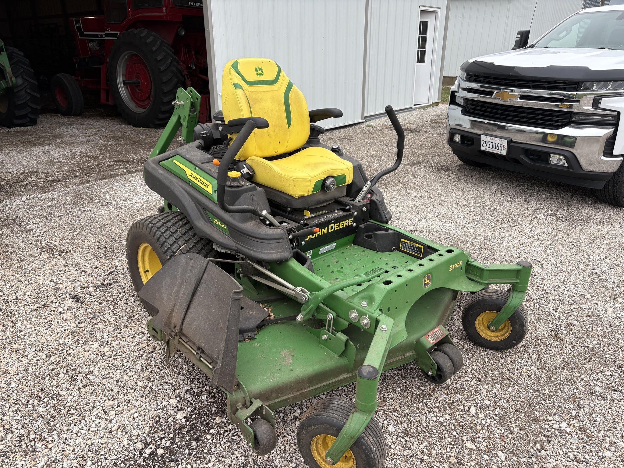  2024 John Deere Z960M at Heritage Tractor in Geneseo, IL