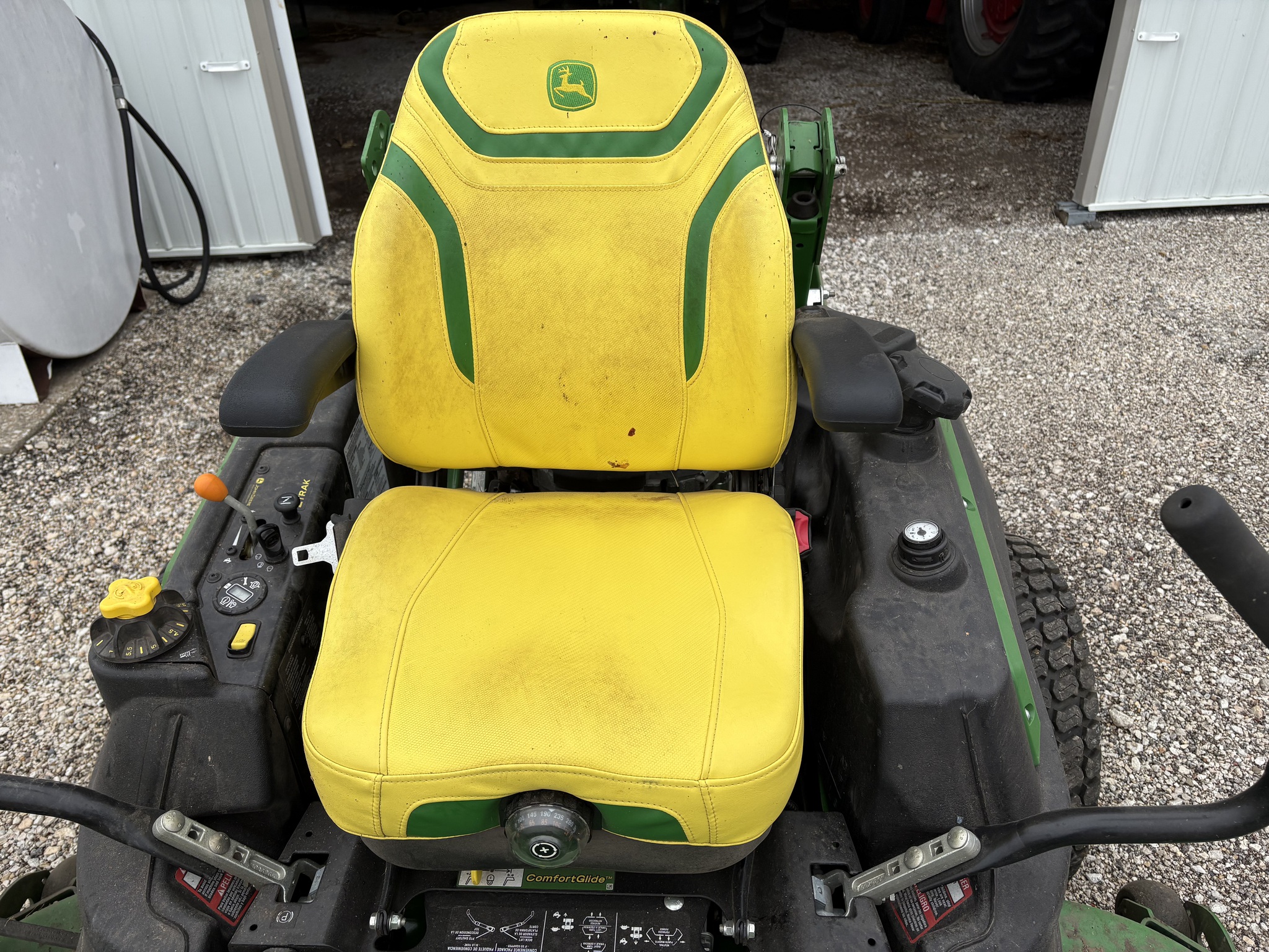  2024 John Deere Z960M at Heritage Tractor in Geneseo, IL