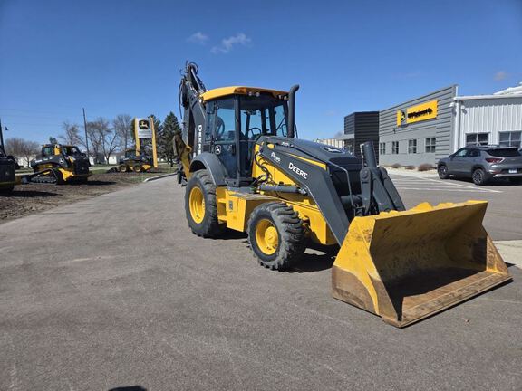 Photo of a 2024 John Deere 710P