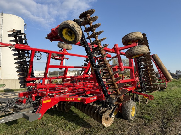 Photo of 2021 Sunflower 6631-31