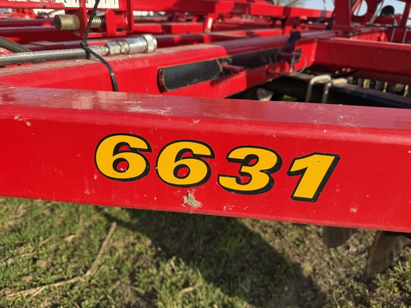 Photo of 2021 Sunflower 6631-31