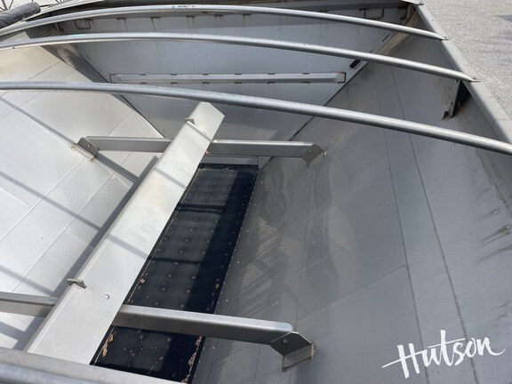 Photo of 2023 John Deere 600R