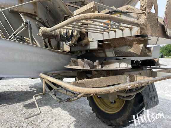 Photo of 2023 John Deere 600R