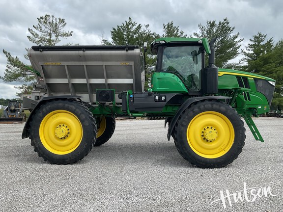 Photo of 2023 John Deere 600R