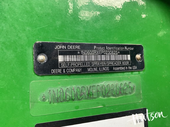 Photo of 2023 John Deere 600R