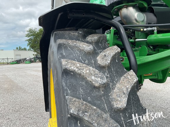 Photo of 2023 John Deere 600R