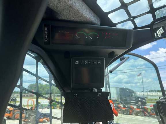 2026 John Deere 325G-4